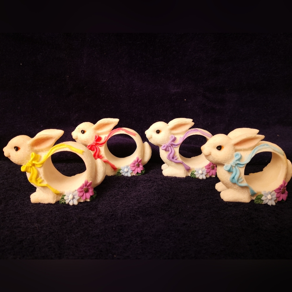 SALE Gorgeous Resin Bunny Napkin Rings - Picture 9 of 9